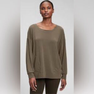 GapFit Breathe Relaxed Long Sleeve Shirt Forrest Green Size XXL